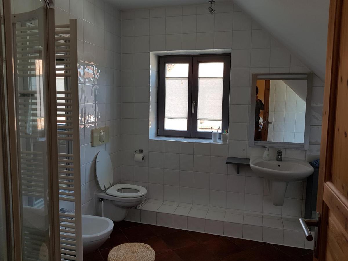 Grosse Wohnung / Haushaelfte In Peetzig Am See อังเงอร์มึนเดอ ภายนอก รูปภาพ